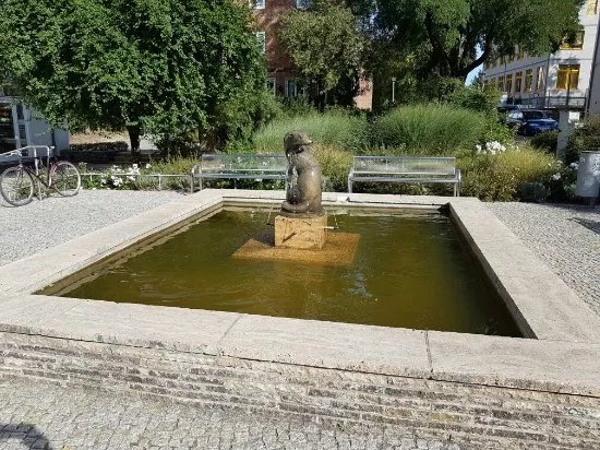 Fischotterbrunnen