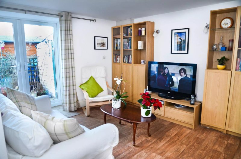 Abbotsford B & B