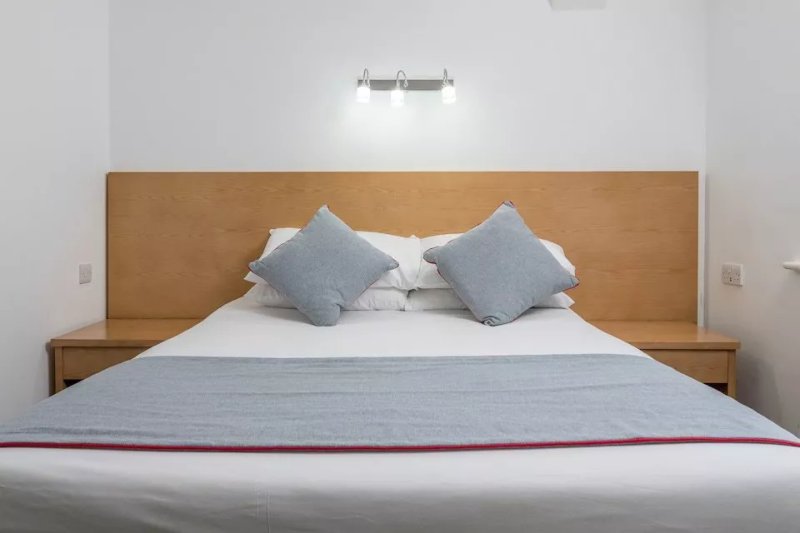 OYO Flexistay Aparthotel Sutton