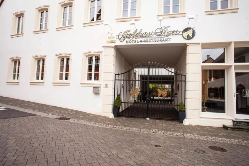 Hotel-Restaurant Goldenes Ross