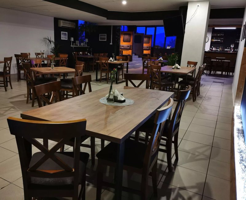 Restauracja Calkiem Nova