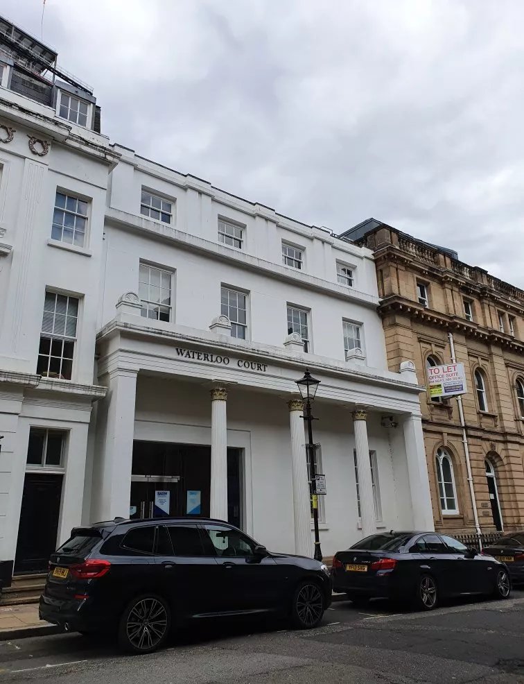 Waterloo Court Building