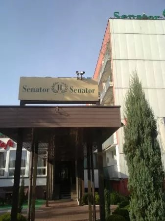 Hotel Senator