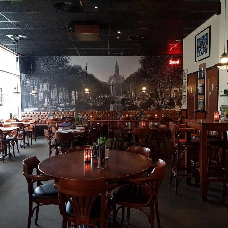 Cafe Van Beek