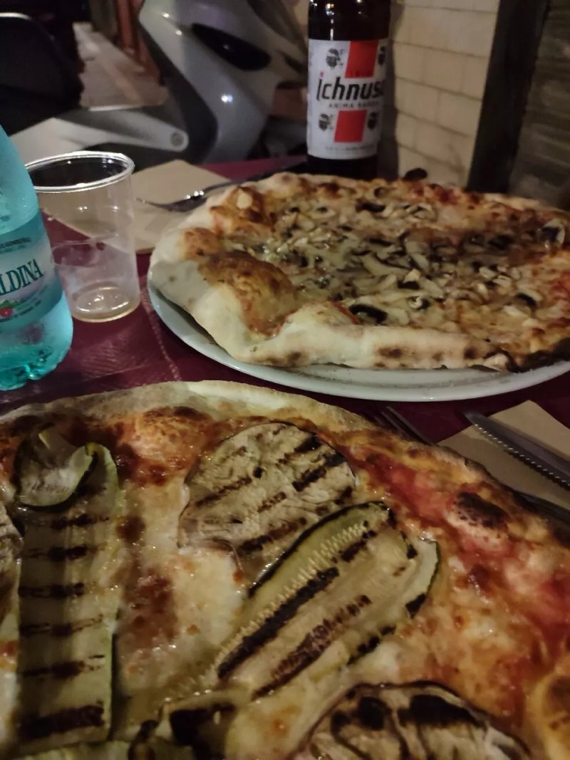 Pizzeria-Bisteccheria A Modo Nostro