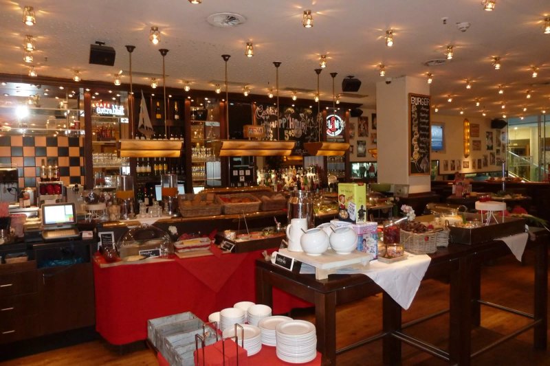 Cafe Extrablatt