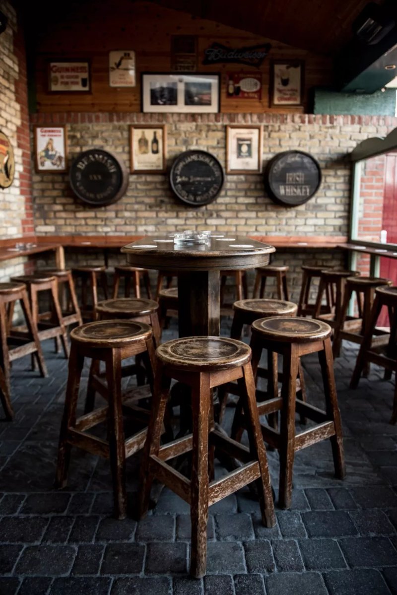 Scholars Pub