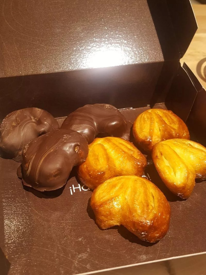 Manolo Bakes