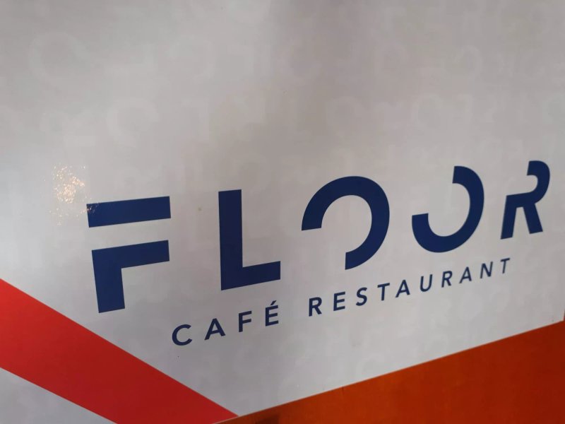 Cafe-Restaurant Floor