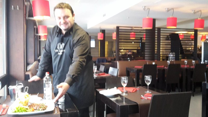 Eat Brasserie By Les Enfants du Piree