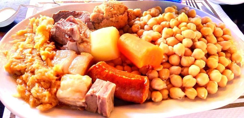 Porom Pompero Spanischer Restaurant