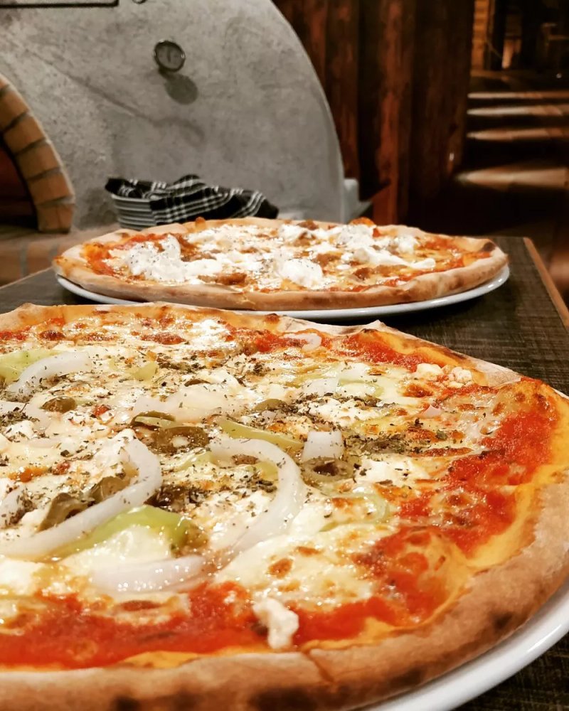 IL FORNO  Pizza Bar Restaurant