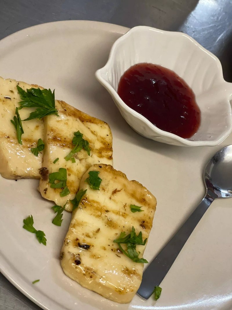 KONNOS Grill Cuisine