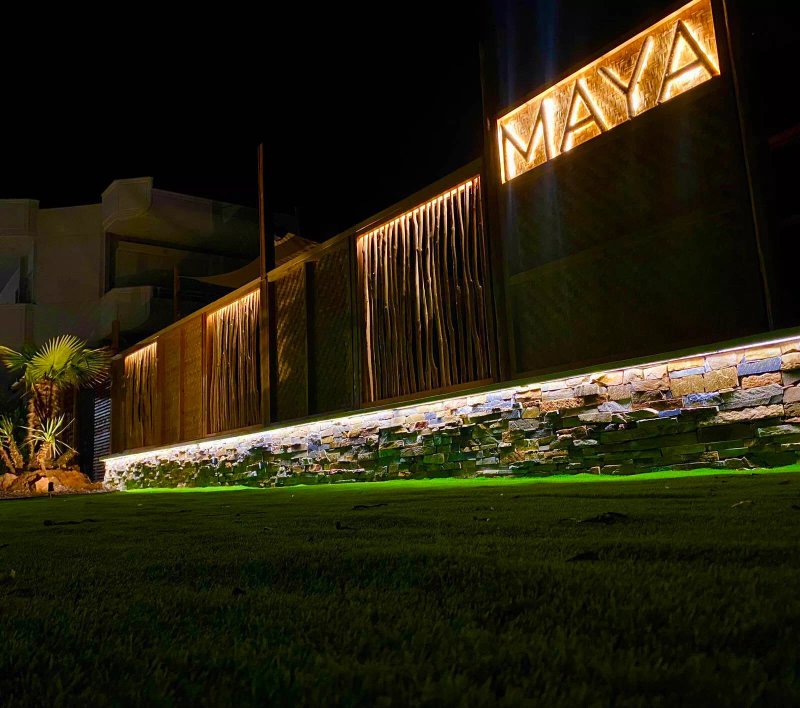 Maya Beach Bar &italian Resto