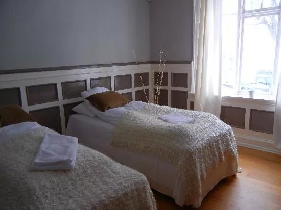 Skolabru Guesthouse