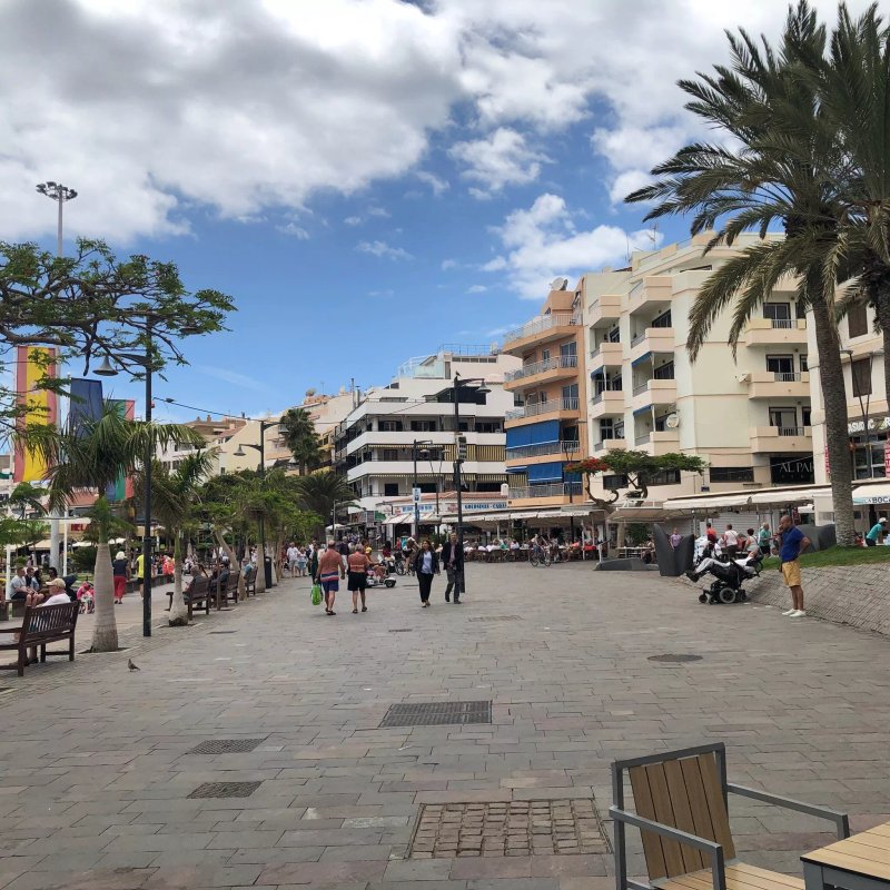 Las Americas Family Inn