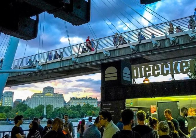Bleecker Southbank (Back 2019)