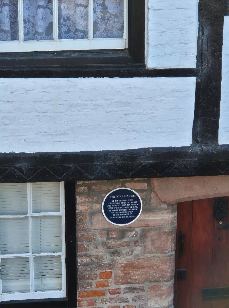 Nine Houses Blue Plaque