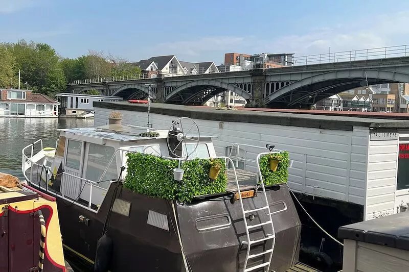 House Boat Experience! Cozy hip Place With an Amazing View of the River Thames