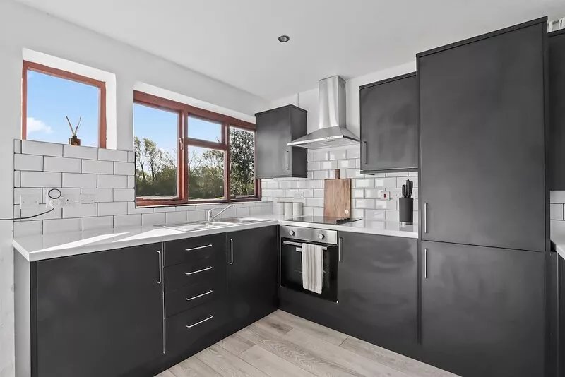 � Entire Beautiful Home In The Heart Of Bury �