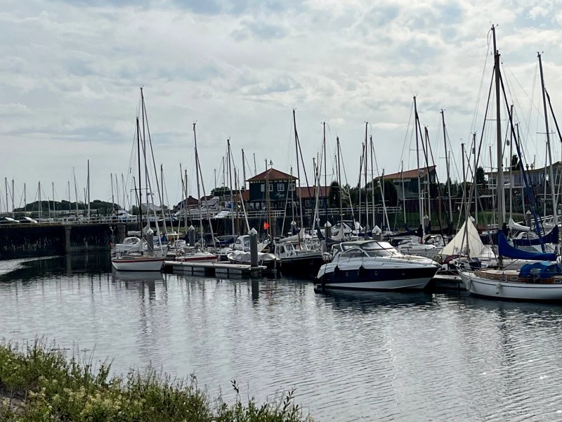 Havenbrasserie Bom-Dia