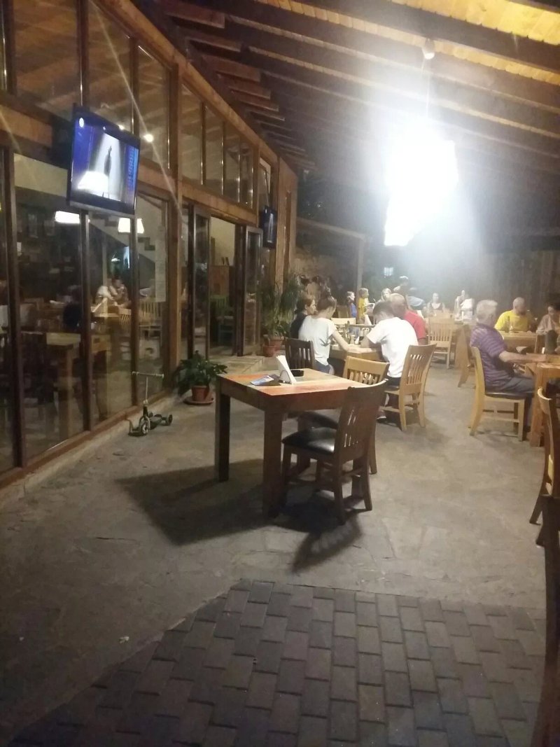 L'Artista Pub