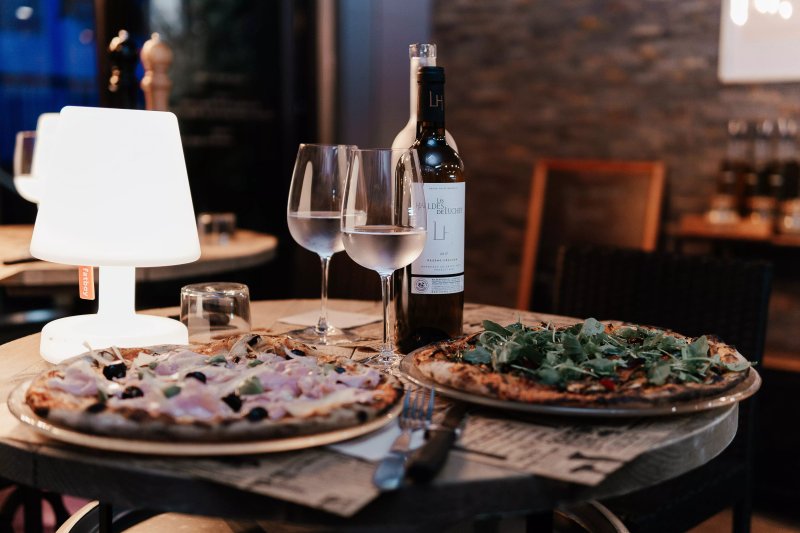 A La Folie Pizzeria, Par Les Audacieux