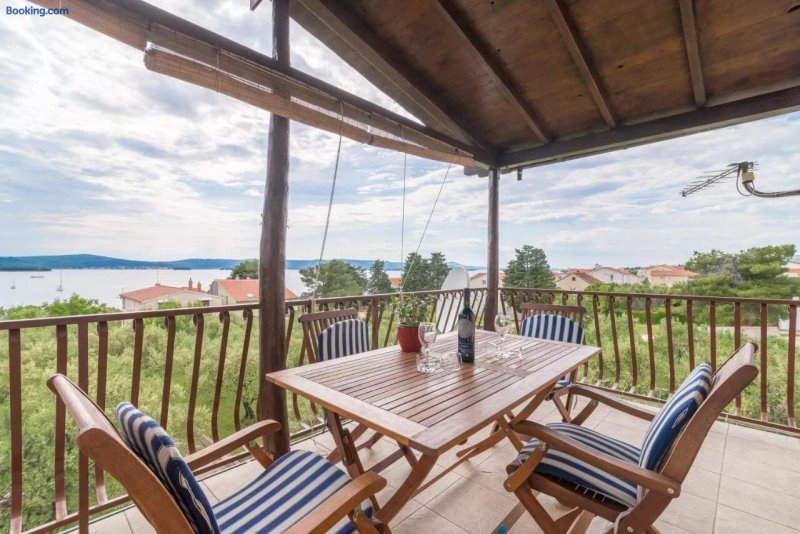 Apartments Bepina
