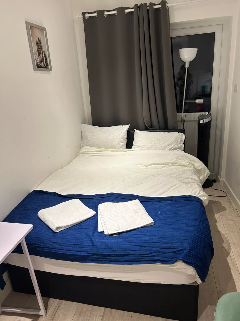 The Finsbury Deluxe Apartments