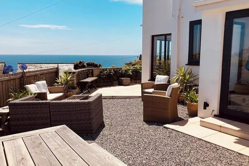 Amazing Cornish apartment with sea views - 3 mins to beach