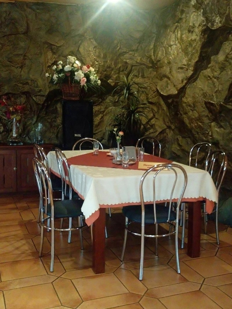 Zlota Grota