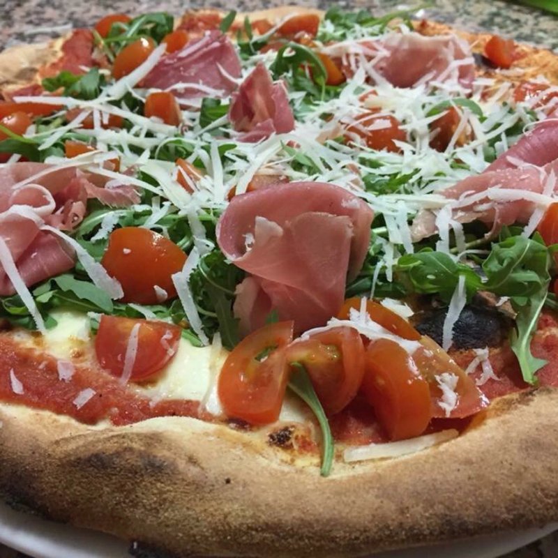 Shabby Cafe & Pizzeria