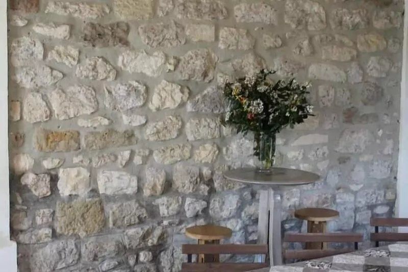 Cauroy Les Hermonville: Spacious cottage, fully renovated with style
