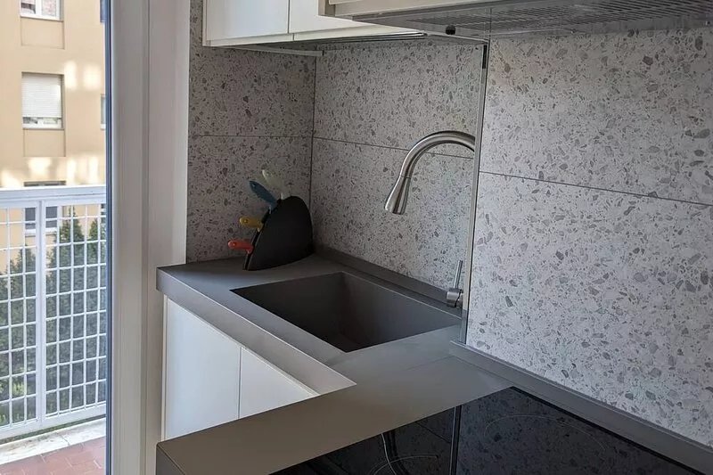 Modern and comfortable near the subway