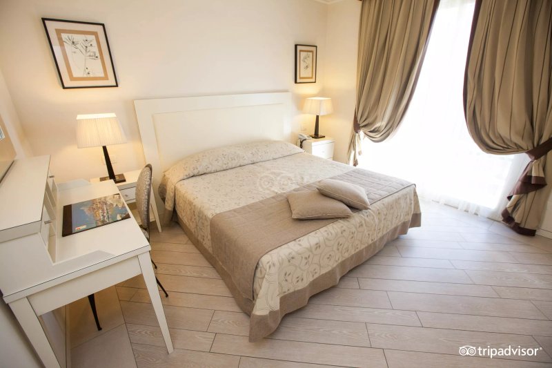 Parc Hotel Germano Suites & Apartments