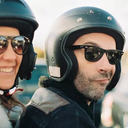 Stadtrundfahrt Hamburg auf E-Mopeds | Kutten Tours