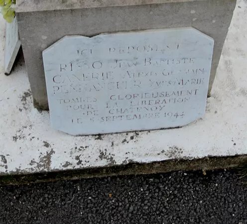 Le Monument aux morts