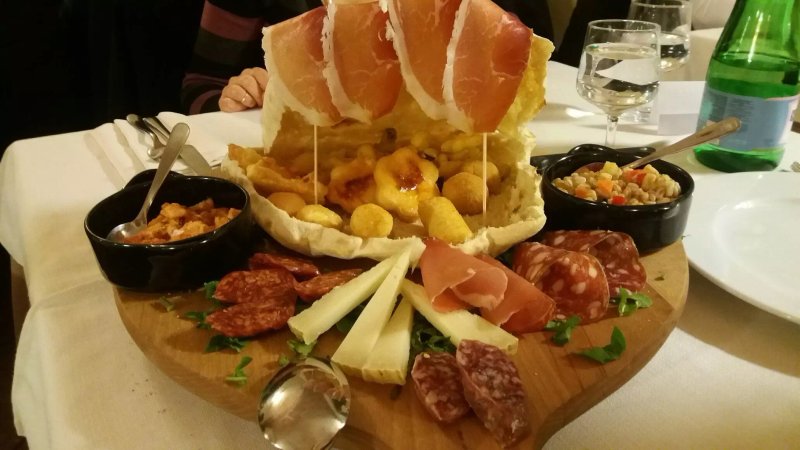 Pizzeria Ristorante La Cantinetta