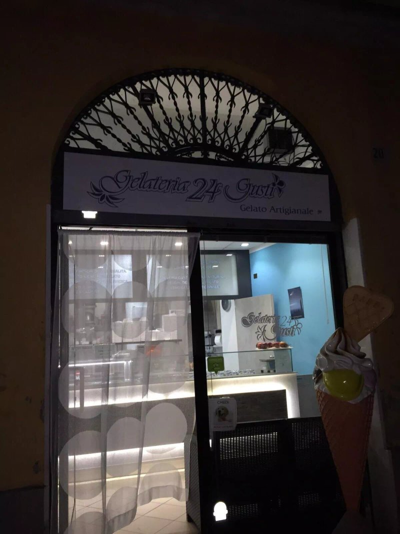 Gelateria 24 Gusti