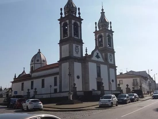 Igreja Paroquial de Barcelinhos