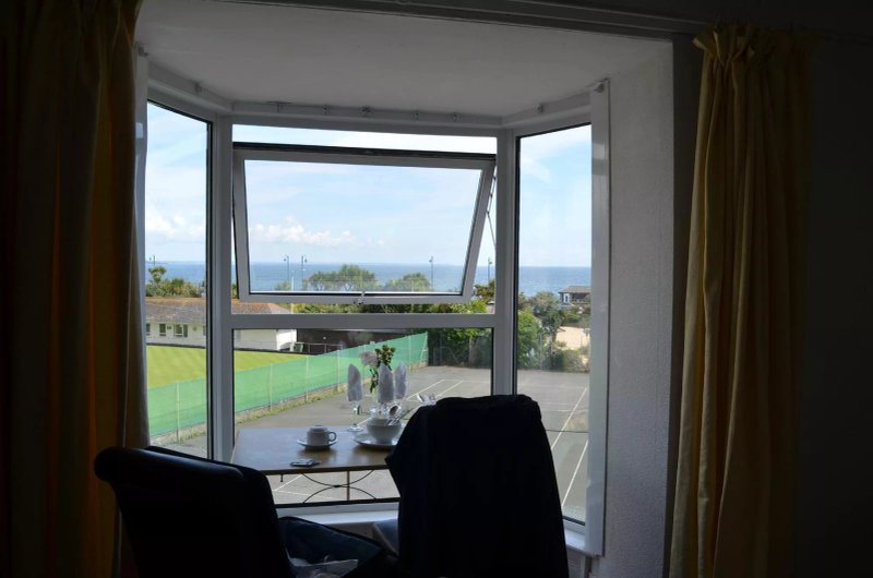 Duporth Guest House