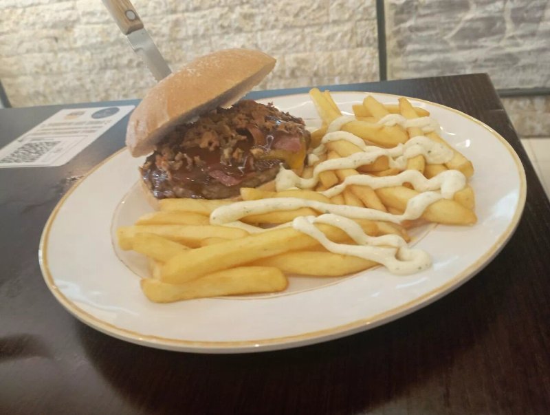 Hamburgueseria Picoteo San Miguel 7 Palmas