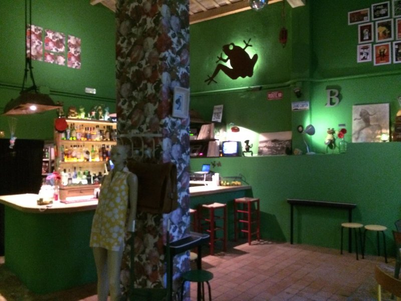 Bar C-Roack