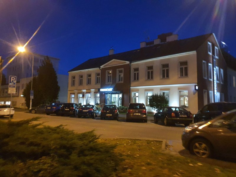 FAIRCAFE Restaurant