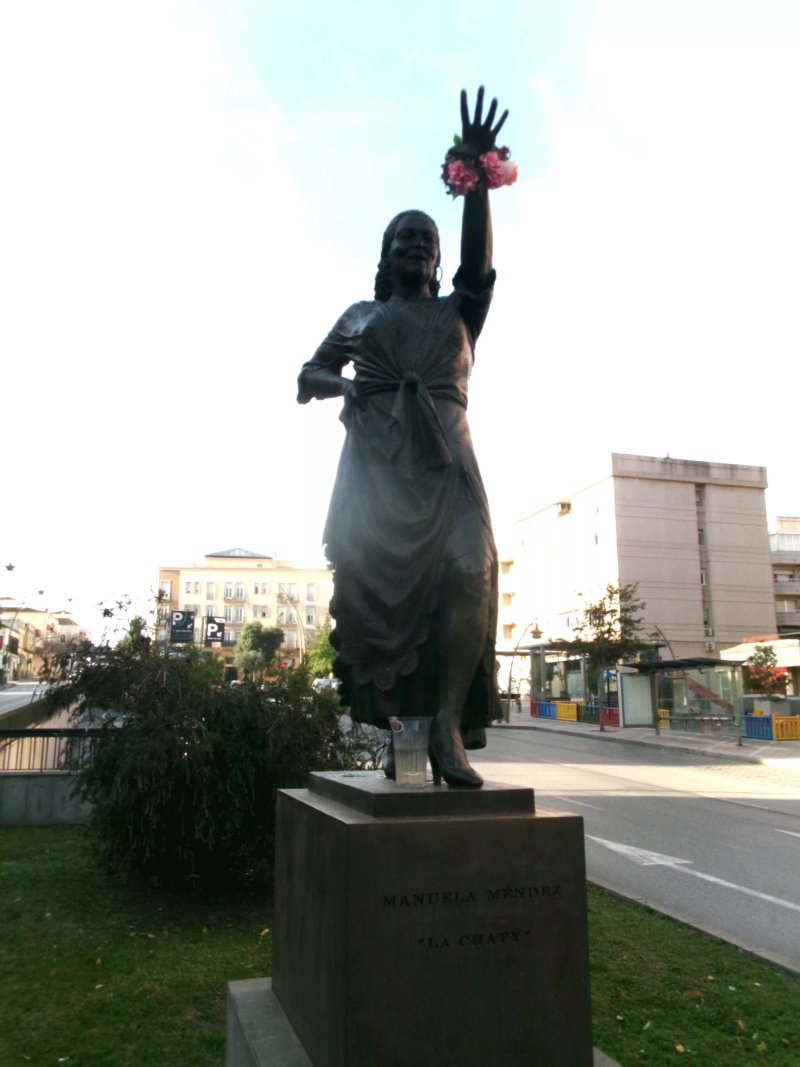 Monumento a Manuela Mendez - La Chaty