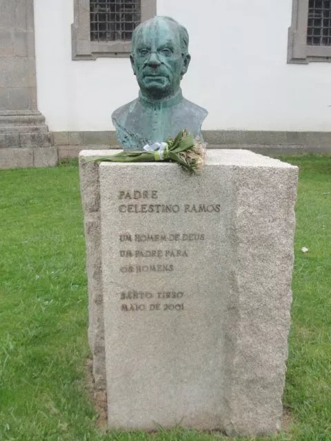 Busto do Padre Celestino Ramos