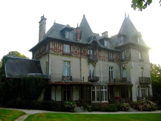 Le Manoir des Equerres