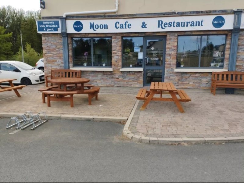 Moon Cafe And Restaurant Kilmeaden