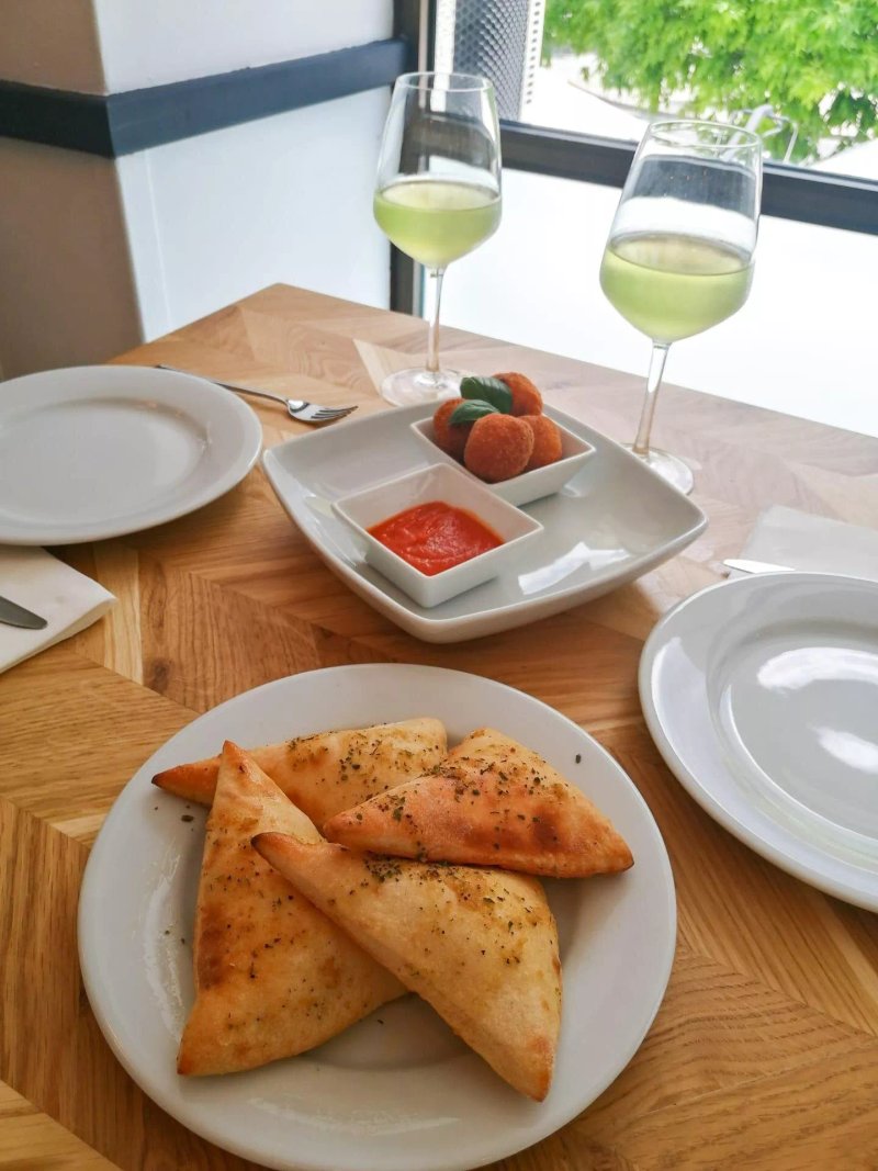 Restaurante Pizzaria Bella Napoli