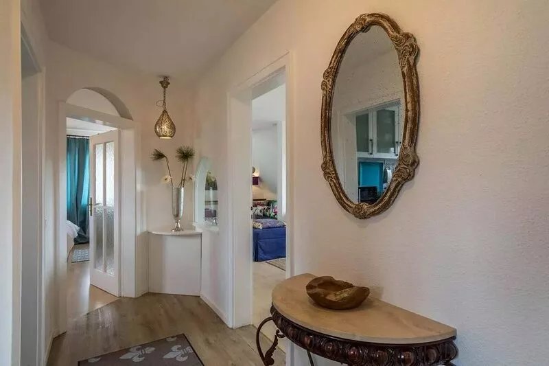 Holiday apartment with a special flair, view of the mountains and close to the